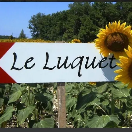 Les 3 Toitures Ecogite Le Luquet Beauzeil 82 Country house Saint-Beauzeil