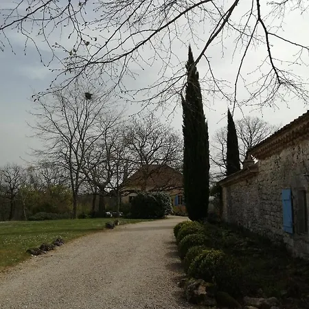 Les 3 Toitures Ecogite Le Luquet Beauzeil 82 Saint-Beauzeil